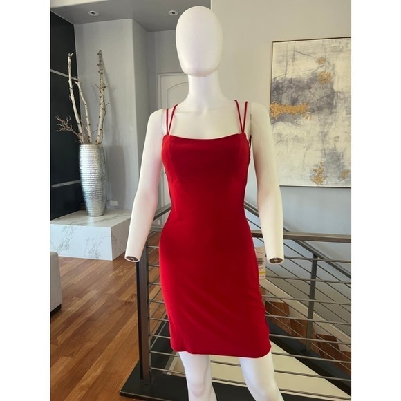 Jump Apparel Bodycon Mini Dress in Red - Picture 1 of 12